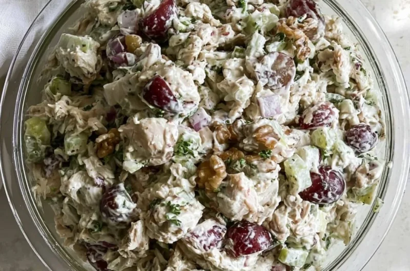 Healthy chicken salad recipe without mayo, featuring fresh ingredients and flavors.